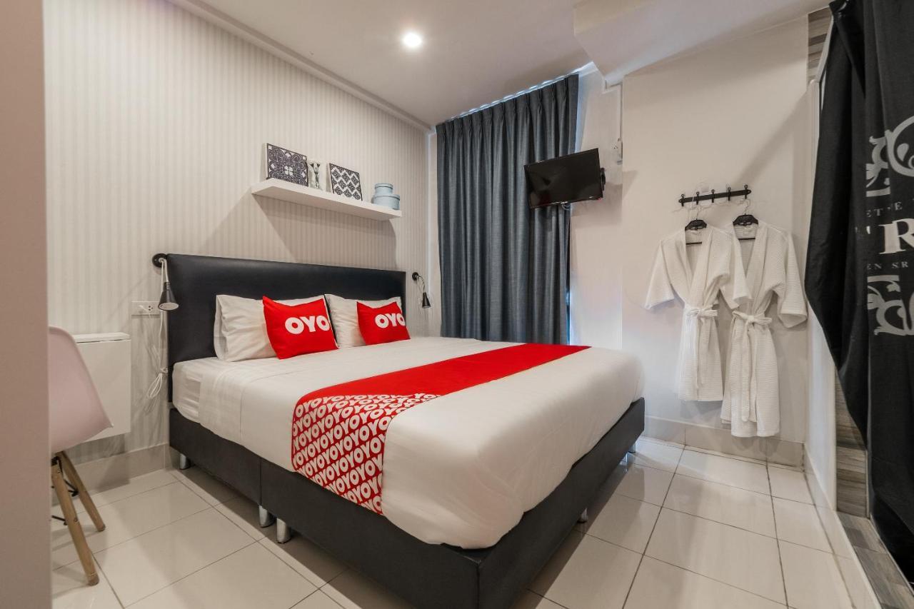 Oyo 960 The Urban Age Deluxe Hotel Bangkok Ngoại thất bức ảnh
